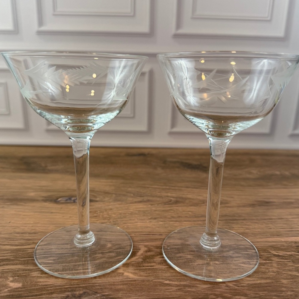 VTG PAIR (2) Weston Etched Leaf Wheat Motif Champagne Sherbet Coupes 5 5/8in